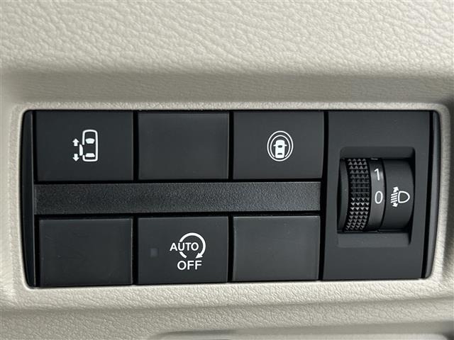 Nissan ROOX 2024 8270944-1