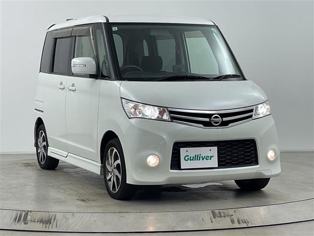 Nissan ROOX 2011 8270956-0