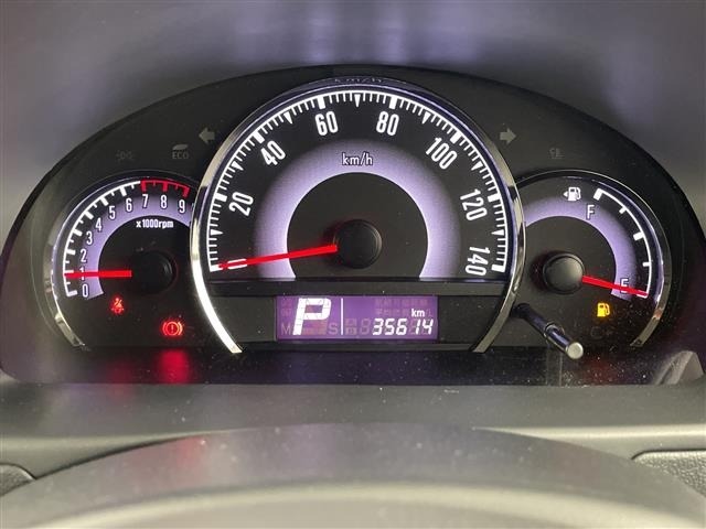 Nissan ROOX 2011 8270956-3