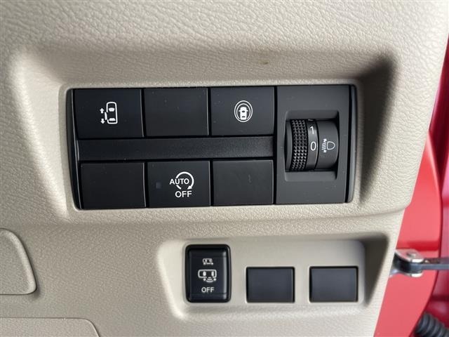 Nissan ROOX 2023 8270982-21