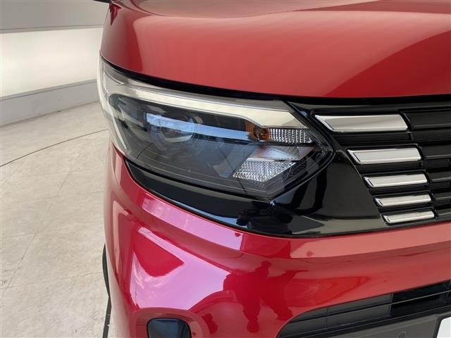 Nissan ROOX 2023 8270982-9