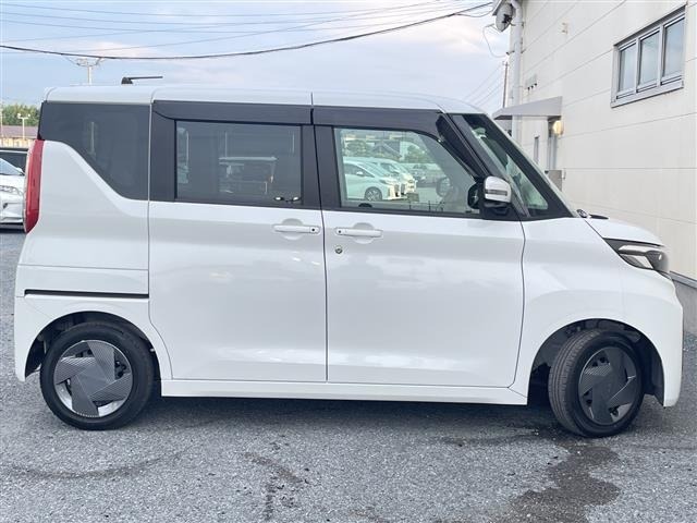 Nissan ROOX 2023 8271007-6