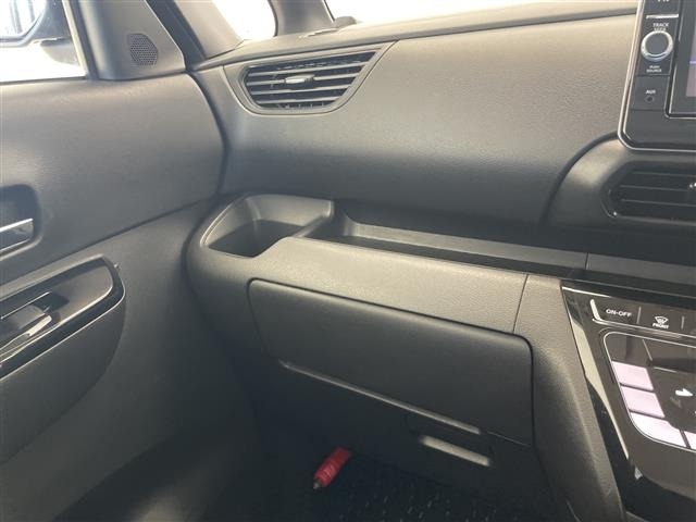Nissan ROOX 2021 8271008-7