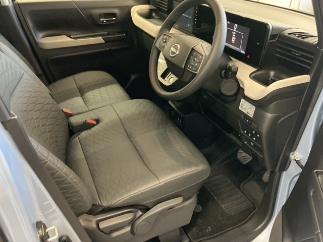 Nissan ROOX 2026 8271034-4
