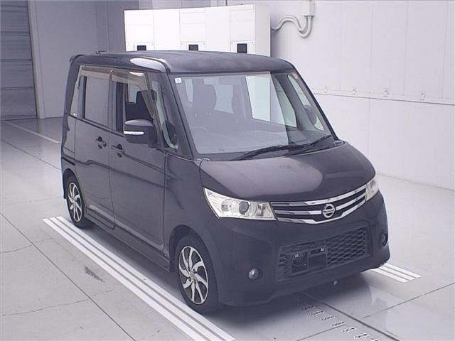 Nissan ROOX 2012 8271052-0