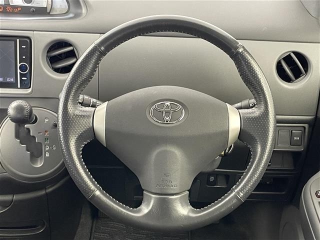 Toyota SIENTA 2012 8268024-21