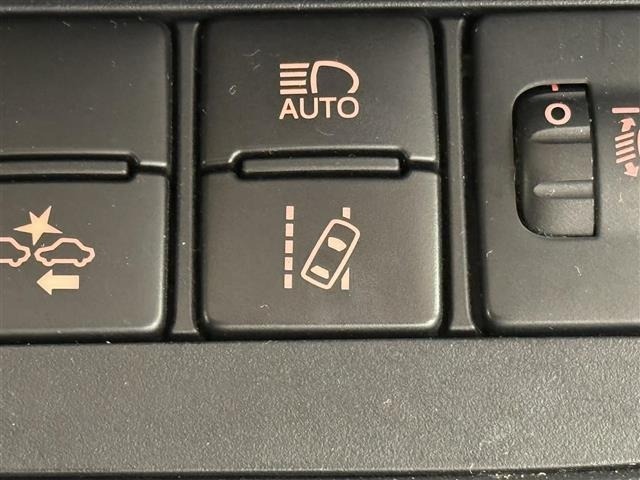 Toyota SIENTA 2018 8268042-21