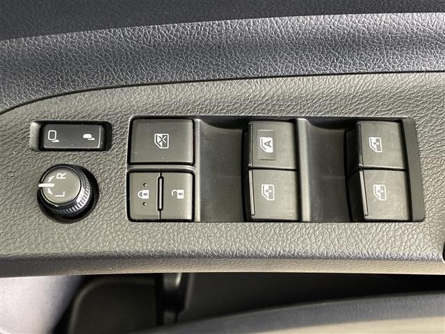 Toyota SIENTA 2015 8268044-20