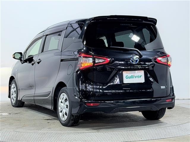 Toyota SIENTA 2015 8268045-13
