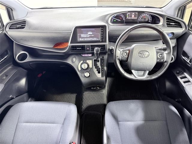 Toyota SIENTA 2015 8268045-14