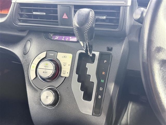 Toyota SIENTA 2015 8268045-21