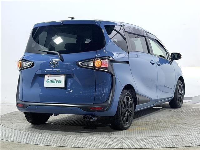 Toyota SIENTA 2021 8268050-17
