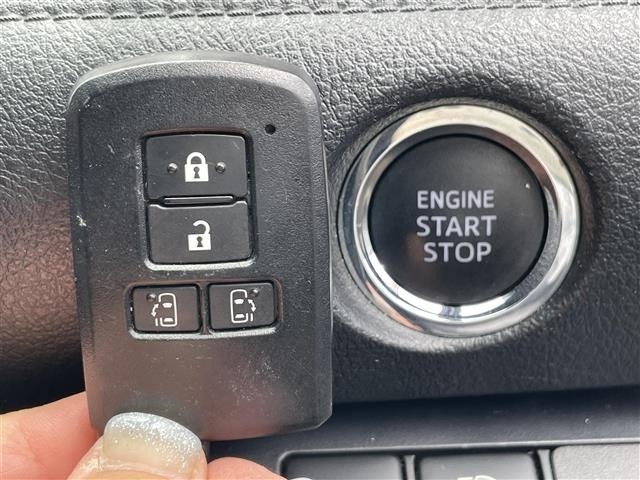 Toyota SIENTA 2017 8268054-1