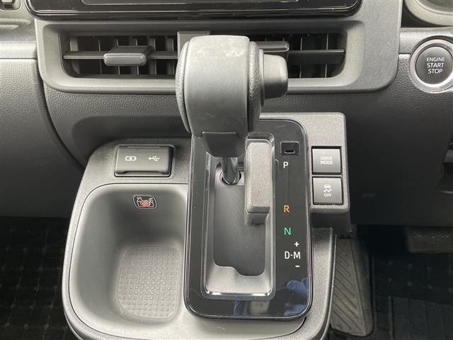 Toyota SIENTA 2023 8268057-1