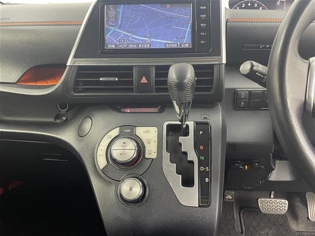 Toyota SIENTA 2016 8268060-21