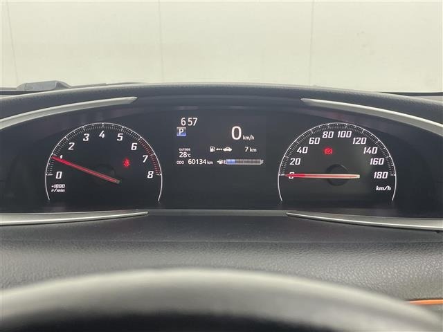 Toyota SIENTA 2016 8268060-6
