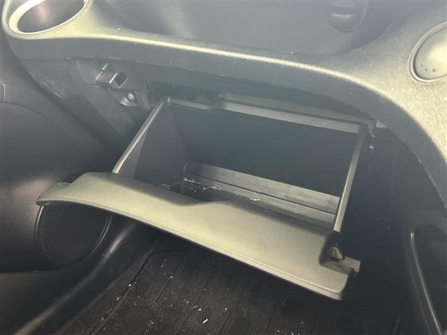 Toyota SIENTA 2016 8268068-4