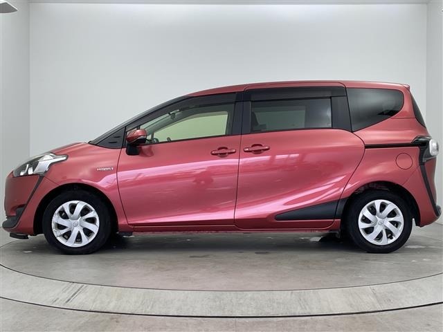Toyota SIENTA 2016 8268080-2