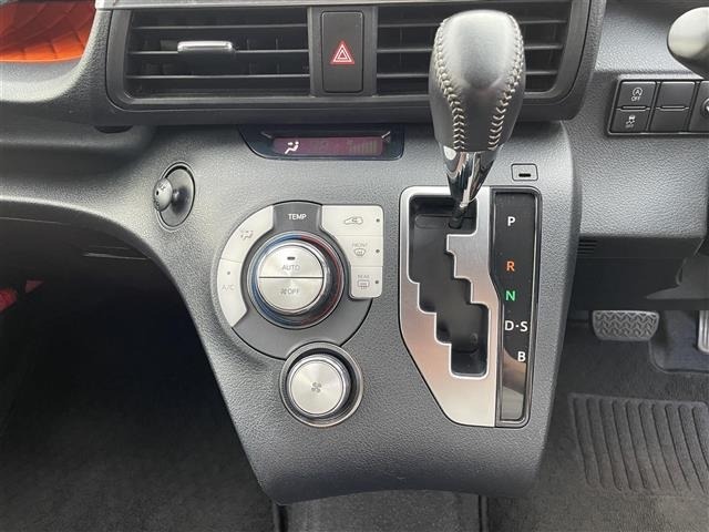 Toyota SIENTA 2016 8268081-13