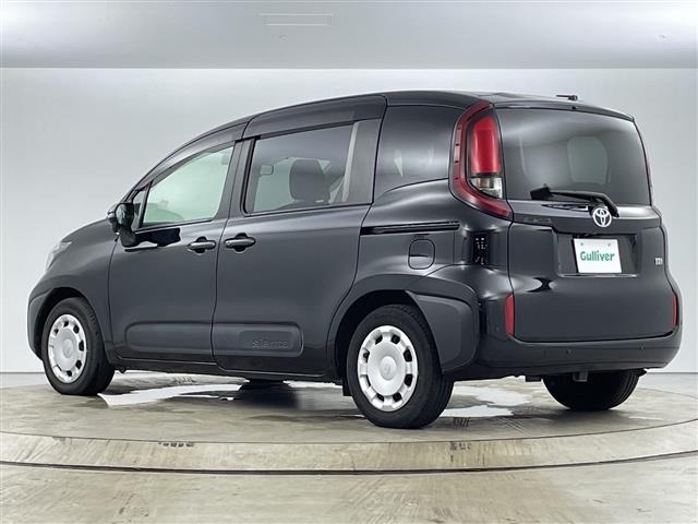 Toyota SIENTA 2022 8268130-2