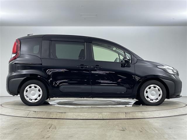 Toyota SIENTA 2022 8268130-20