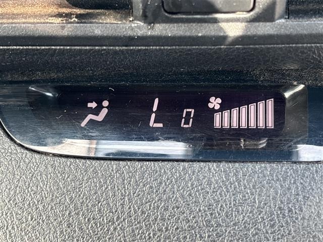 Toyota SIENTA 2016 8268131-22