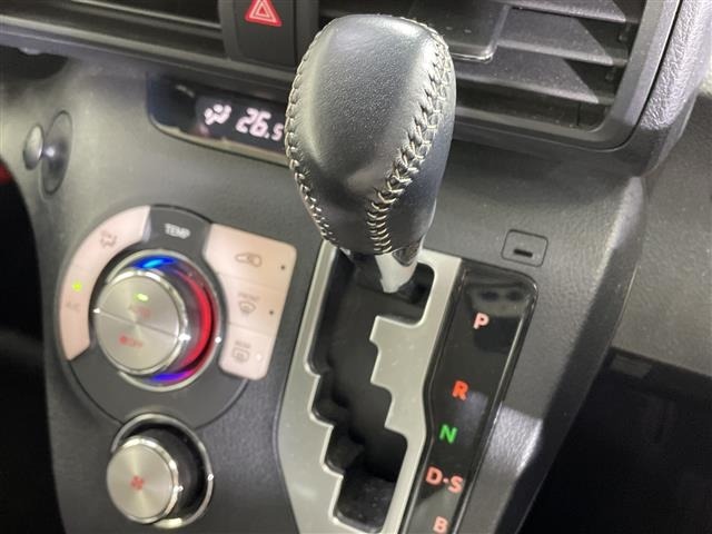 Toyota SIENTA 2021 8268147-11