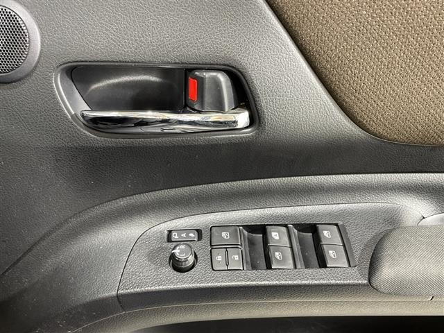 Toyota SIENTA 2021 8268147-6