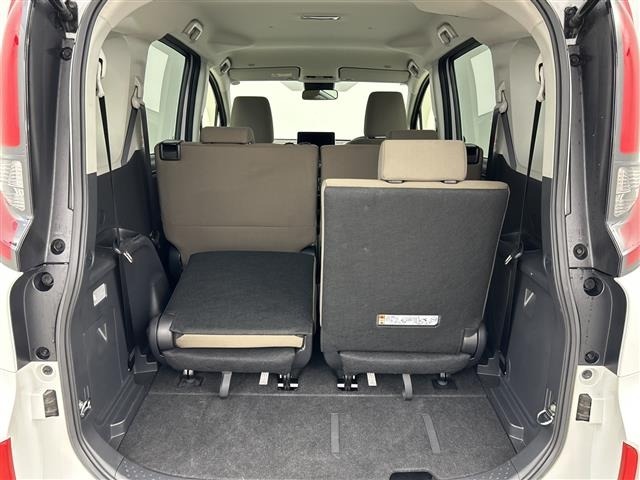 Toyota SIENTA 2025 8268151-10