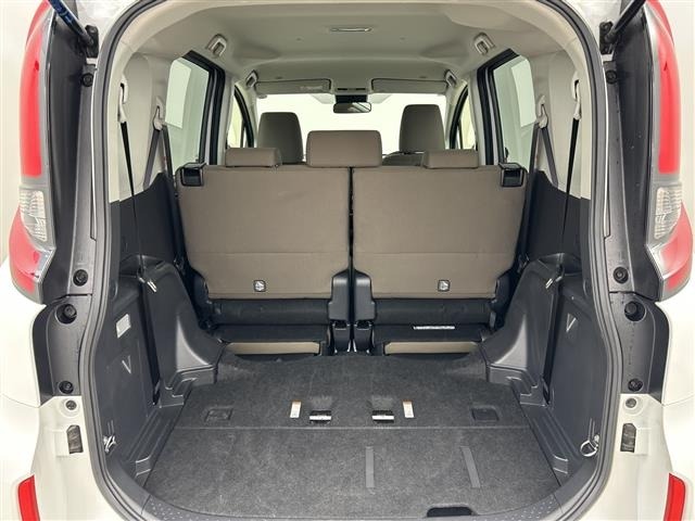 Toyota SIENTA 2025 8268151-12