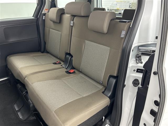 Toyota SIENTA 2025 8268151-7