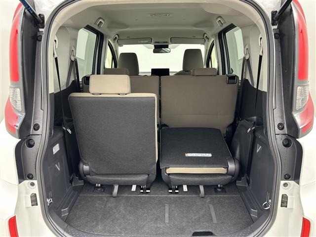 Toyota SIENTA 2025 8268151-9