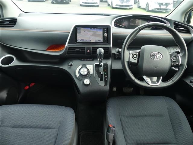 Toyota SIENTA 2017 8268152-15