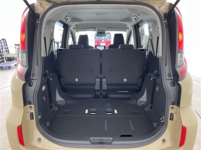 Toyota SIENTA 2023 8268159-10