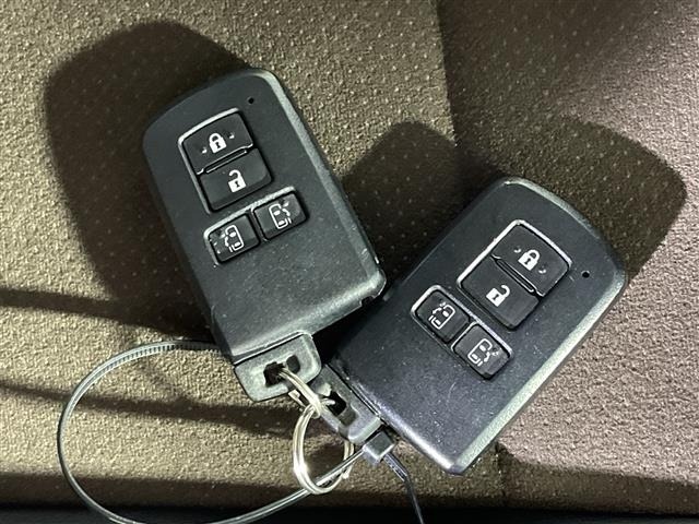 Toyota SIENTA 2018 8268178-1