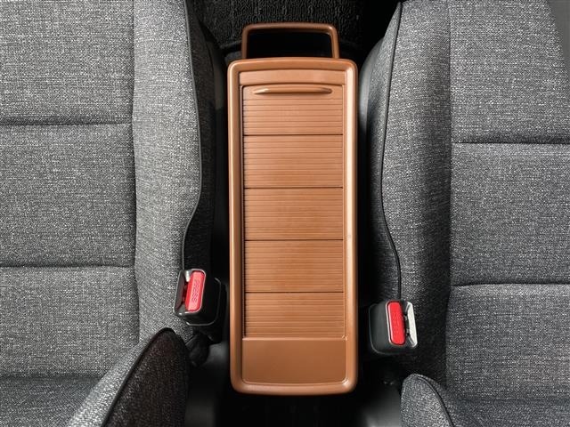 Toyota SIENTA 2023 8268180-3
