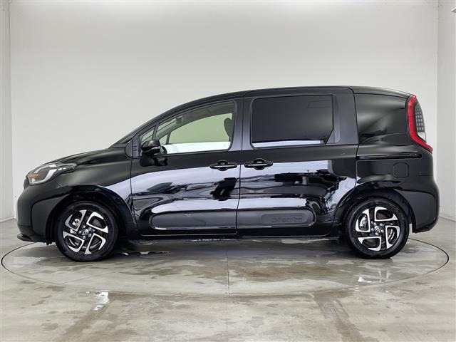 Toyota SIENTA 2023 8268180-4