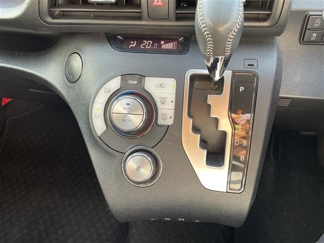 Toyota SIENTA 2021 8268185-7