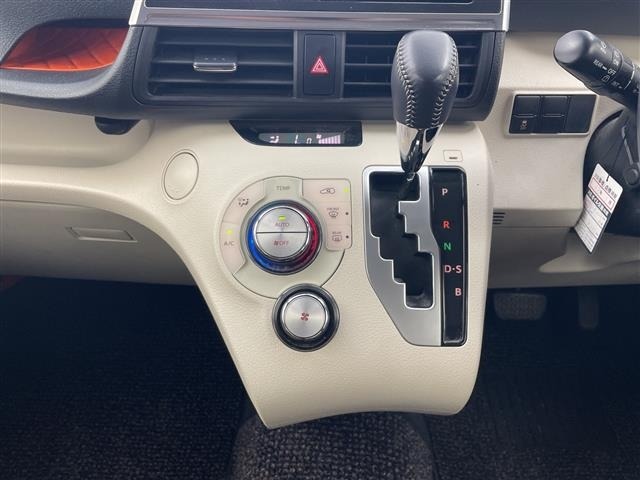 Toyota SIENTA 2017 8268199-11