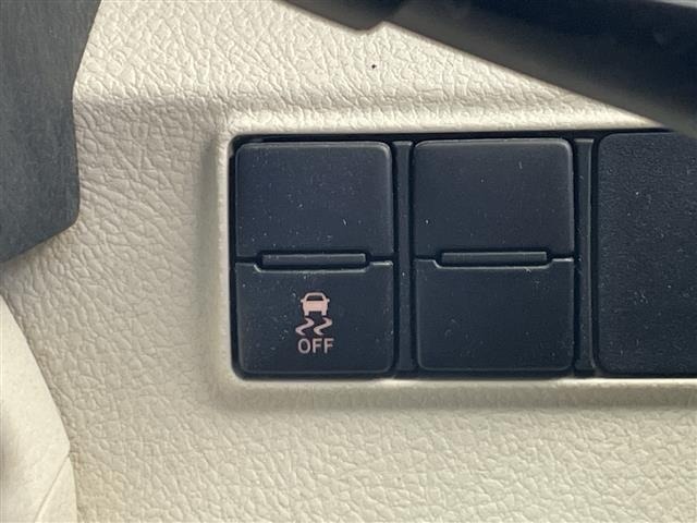 Toyota SIENTA 2017 8268199-18