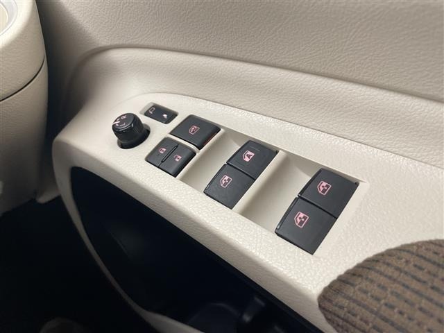 Toyota SIENTA 2017 8268199-2