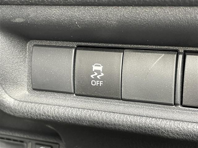 Toyota SIENTA 2024 8268207-13