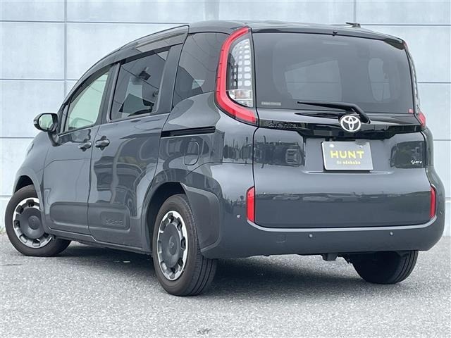 Toyota SIENTA 2024 8268207-14