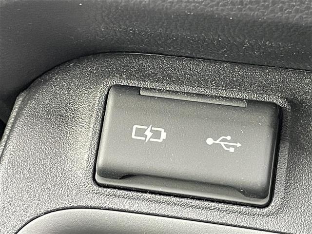 Toyota SIENTA 2024 8268207-23