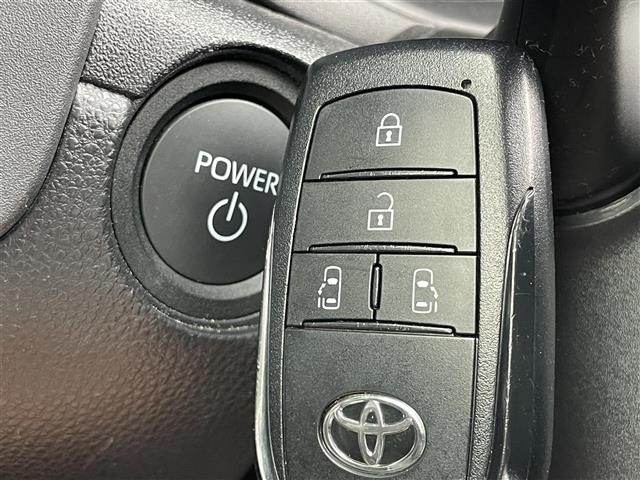 Toyota SIENTA 2024 8268207-4