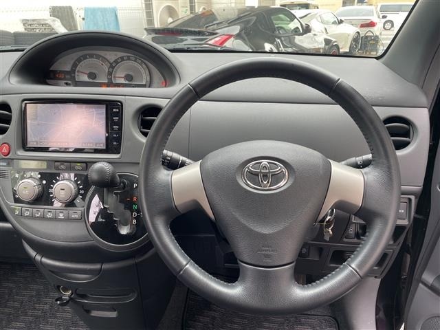 Toyota SIENTA 2015 8268221-14