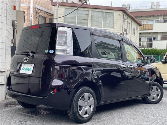 Toyota SIENTA 2015 8268221-4