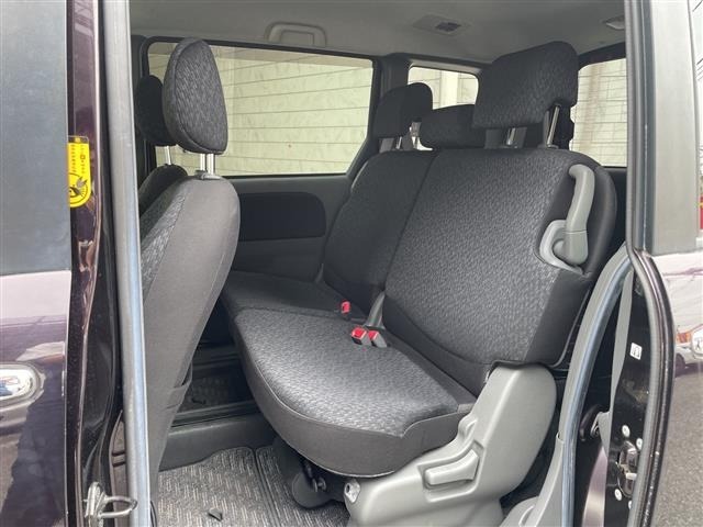 Toyota SIENTA 2015 8268221-9