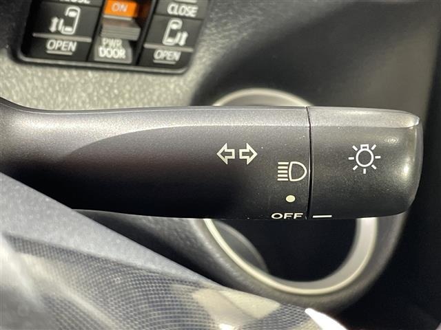 Toyota SIENTA 2015 8268222-20