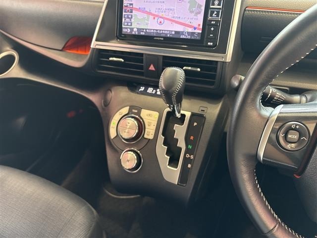Toyota SIENTA 2016 8268232-5